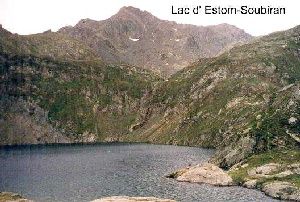 Lac d'Estom Soubiran - © http://perso.wanadoo.fr/thintin/