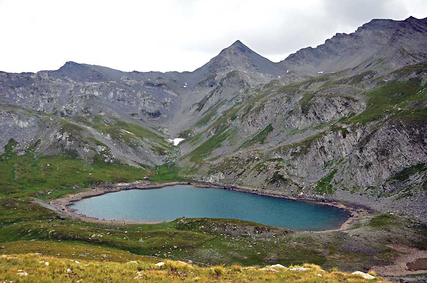 Lac de derri�re la croix
