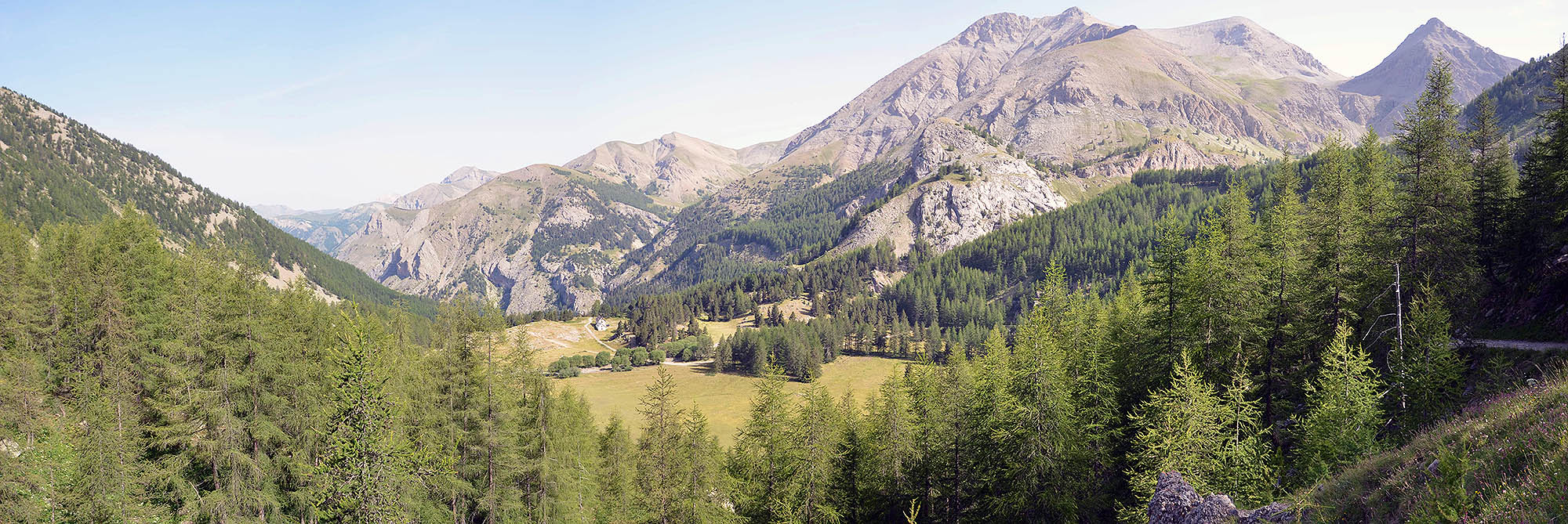 La plaine du Laus en montant au lac d'Allos - Jausier 2017 - Balades en famille