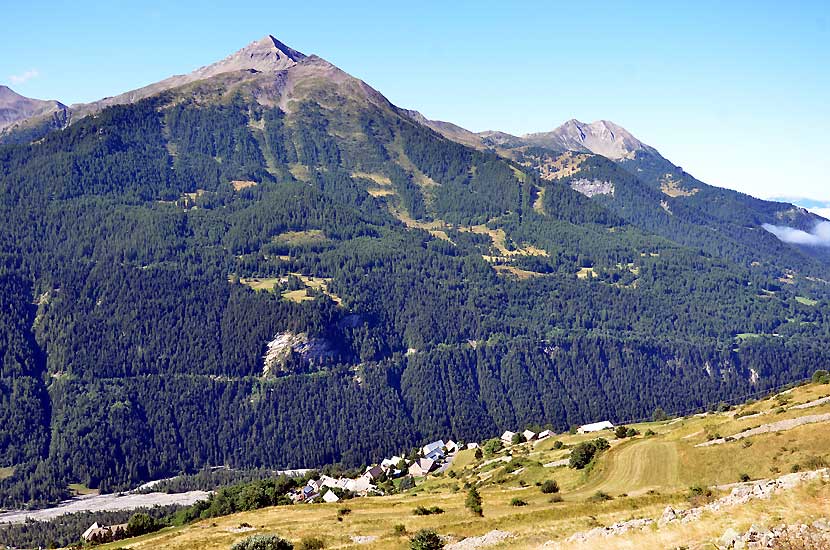 Panorama sur les Marches