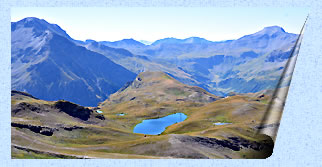 Le lac long, en arrire plan la valle de Prapic