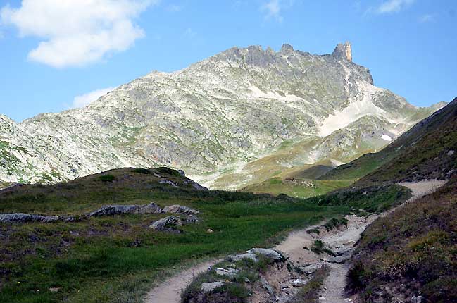 Le seuil des Rochilles et l'aiguille noire