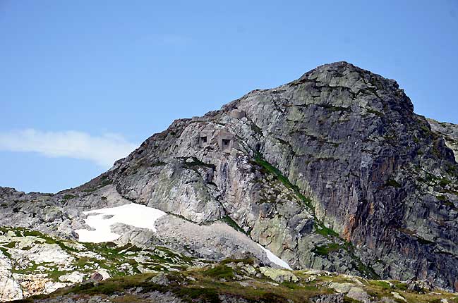 Le seuil des Rochilles et ses fortifications