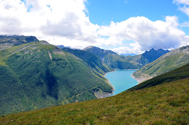 Le lac de Grand Maison depuis le Carrelet