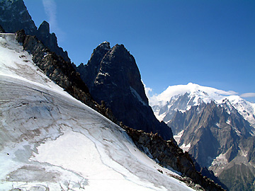 Les drus / Le Mont Blanc