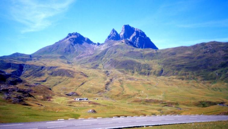 Pic du midi d'Ossau du col du Pourtalet