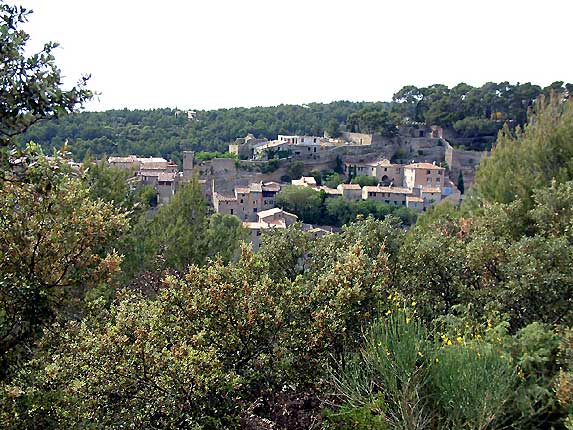 Le village de Saumane