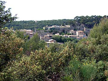 Le village de Saumane