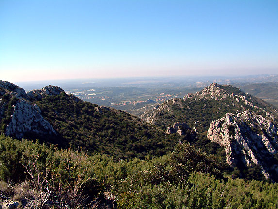 Vue sur le village d'Aureille