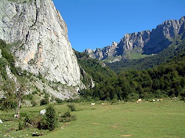 Cirque de Lescun