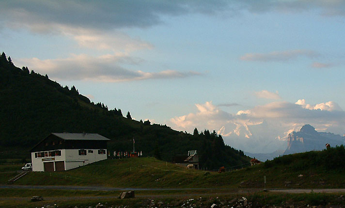 Chalet et Mont Blanc