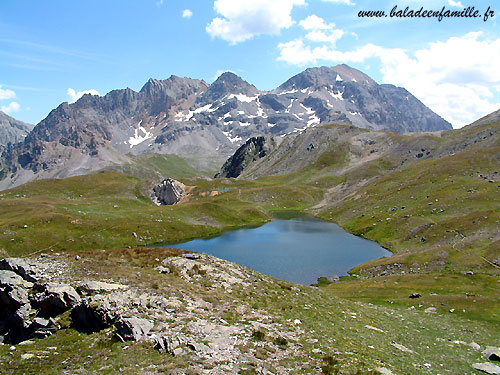 Le lac long, cime de la Planette (3104 m) et roche Bernaude (3222 m) -  Patrice Roatta