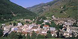 Vue du village d'Abriès