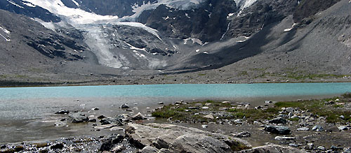 Lac et glacier des Evettes